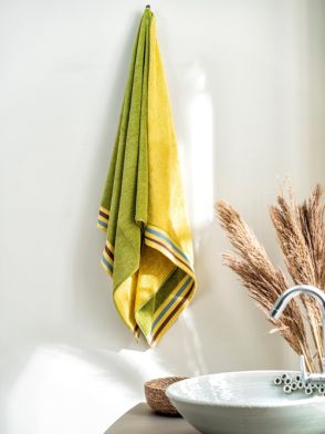 Zest Green Lemon Bath Towel