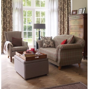 Upholstery in a Mixture of Fabrics
